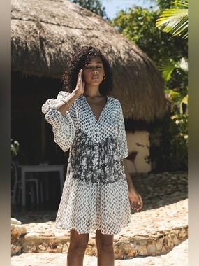 Nora Mini Dress in Noir